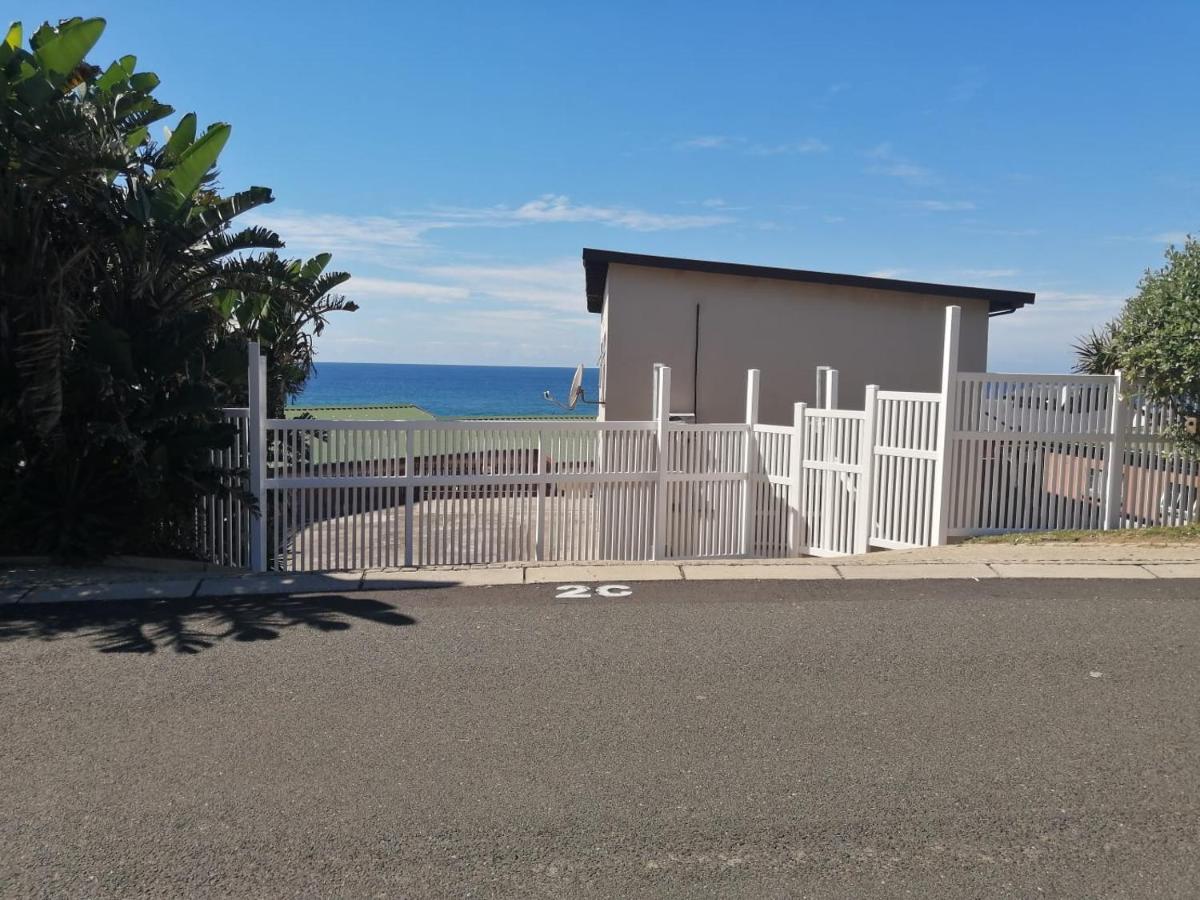 Holiday home 2c Edward Place Ballito